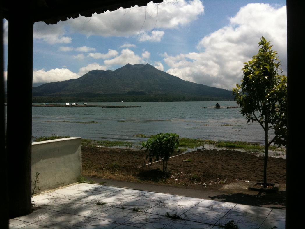 Baruna Lake Side View Kintamani Екстериор снимка